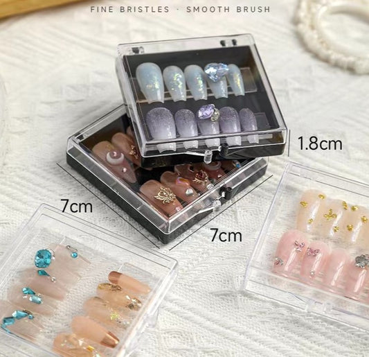 Nail Tools Potable Nail Storage Box for 1 Pair of Nails
