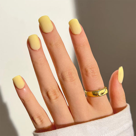Pastel Color Squoval Short Fake Nails Light Yellow Press ons Flase Nails Press On Nails Tips Salon
